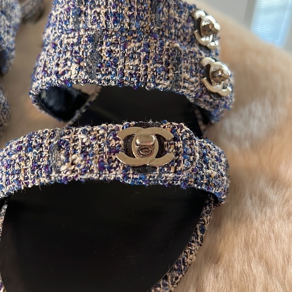 CHANEL tweed and lambskin mules/sandals - Picture 5 of 7